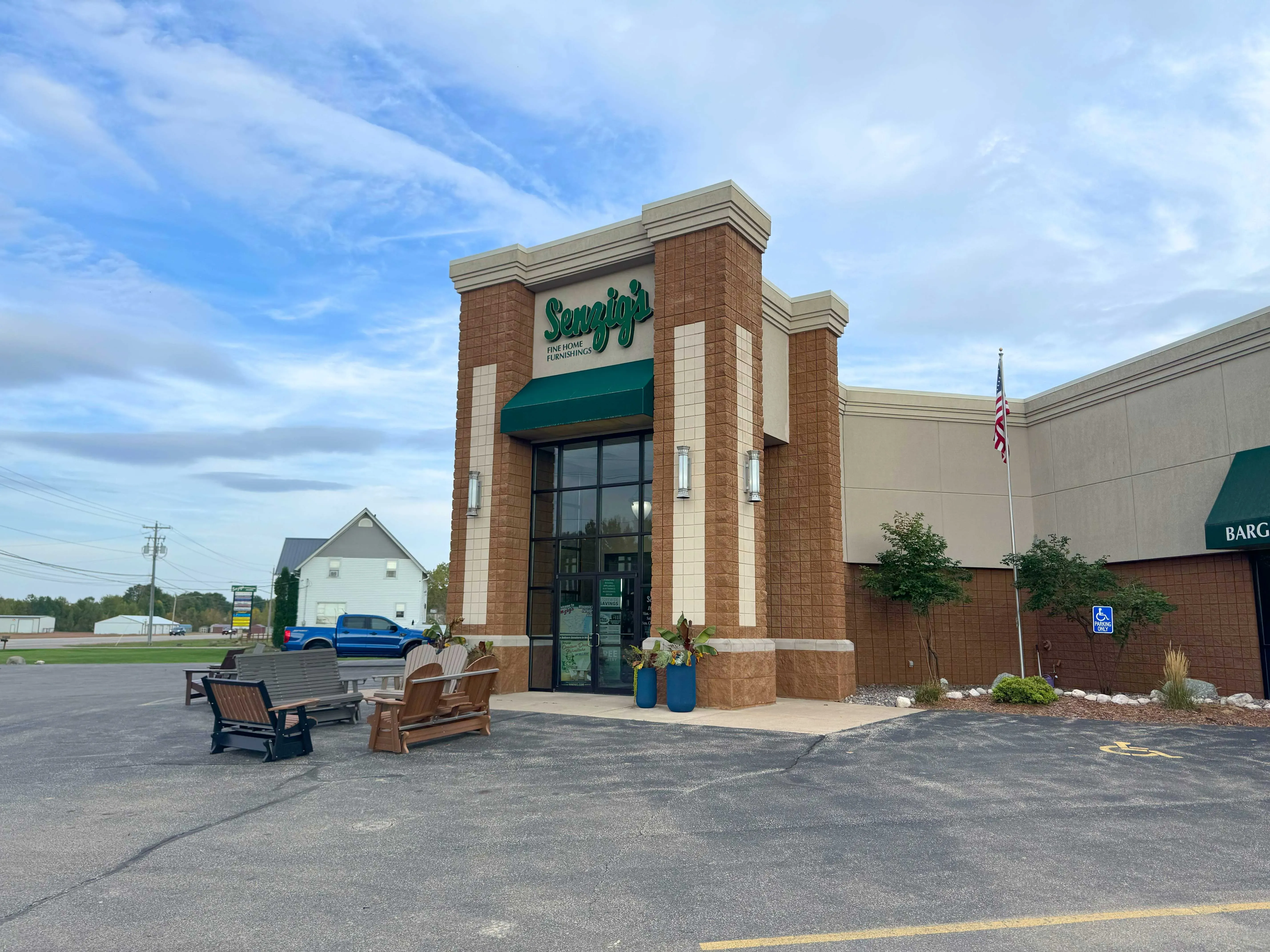 Senzig's Fine Home Furnishings